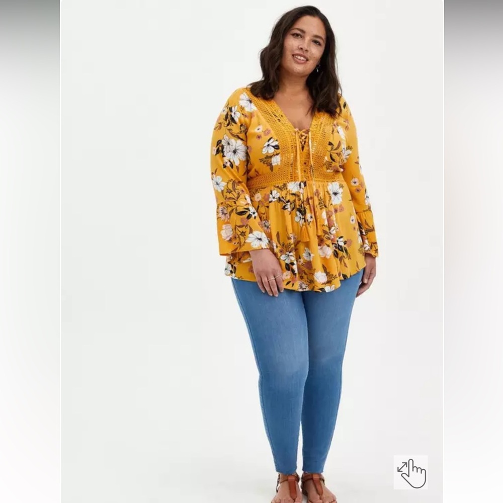 🌺TORRID Babydoll Gauze Crochet Top🌺 - Picture 13 of 14
